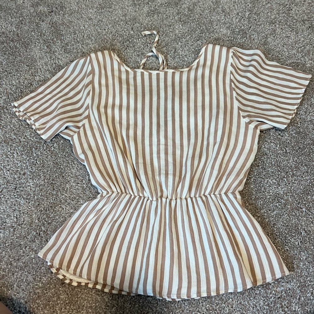 Abercrombie Stripped Peplum Top - Picture 3 of 4